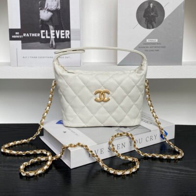 Chanel 25P AP4484 (White)