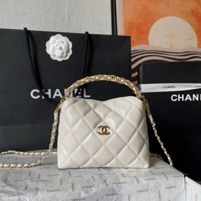 white Chanel 24B Hobo AS4189(White)