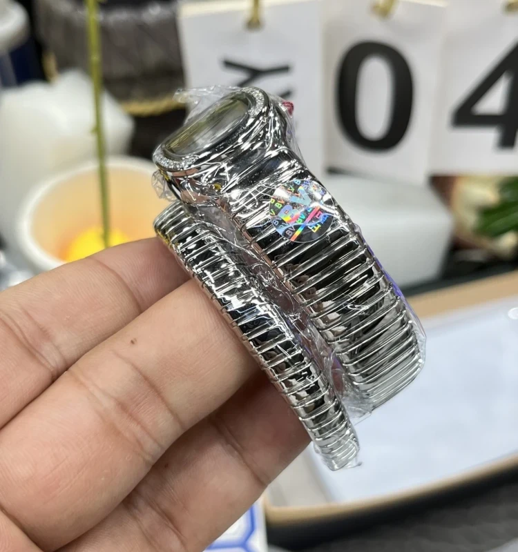 BV 101816 A 01 Cielonia watches