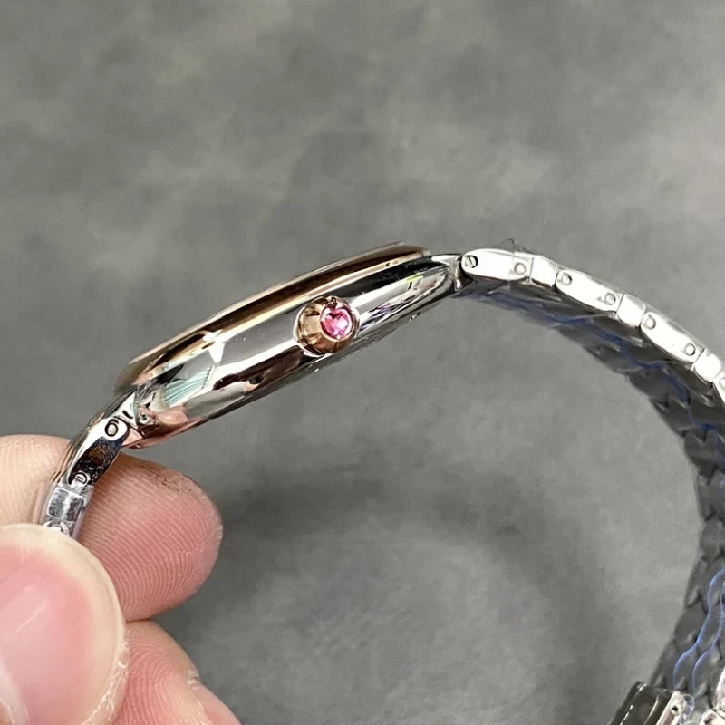 BV 103277 09 Cielonia watches