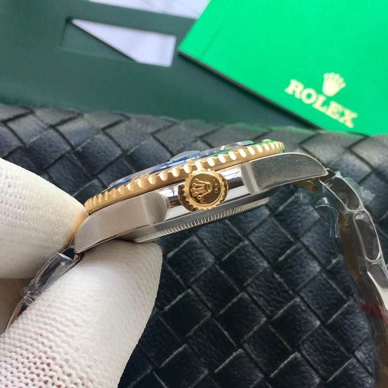 Submariner 116619LN 02