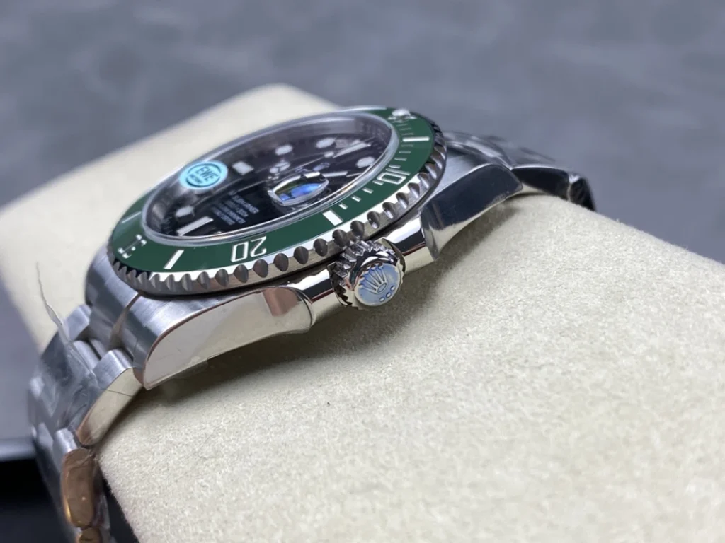 Submariner M126610LV 0002 08