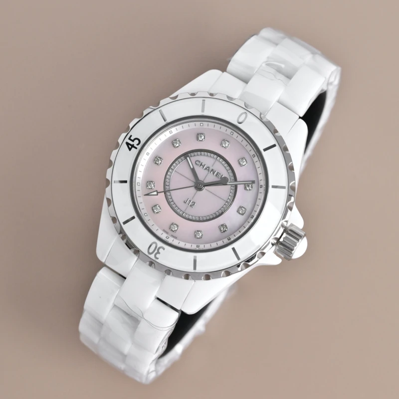 Chanel J12 H513305