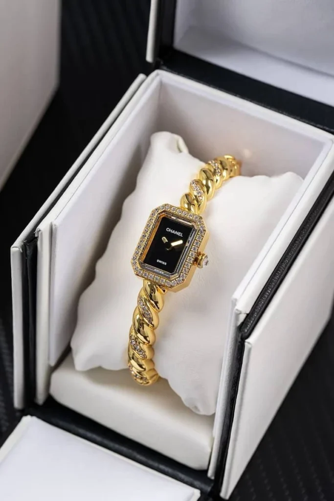 Chanel PREMIERE H11049 01