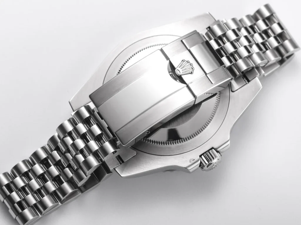 GMT Master II 116710BLNR 0003 06