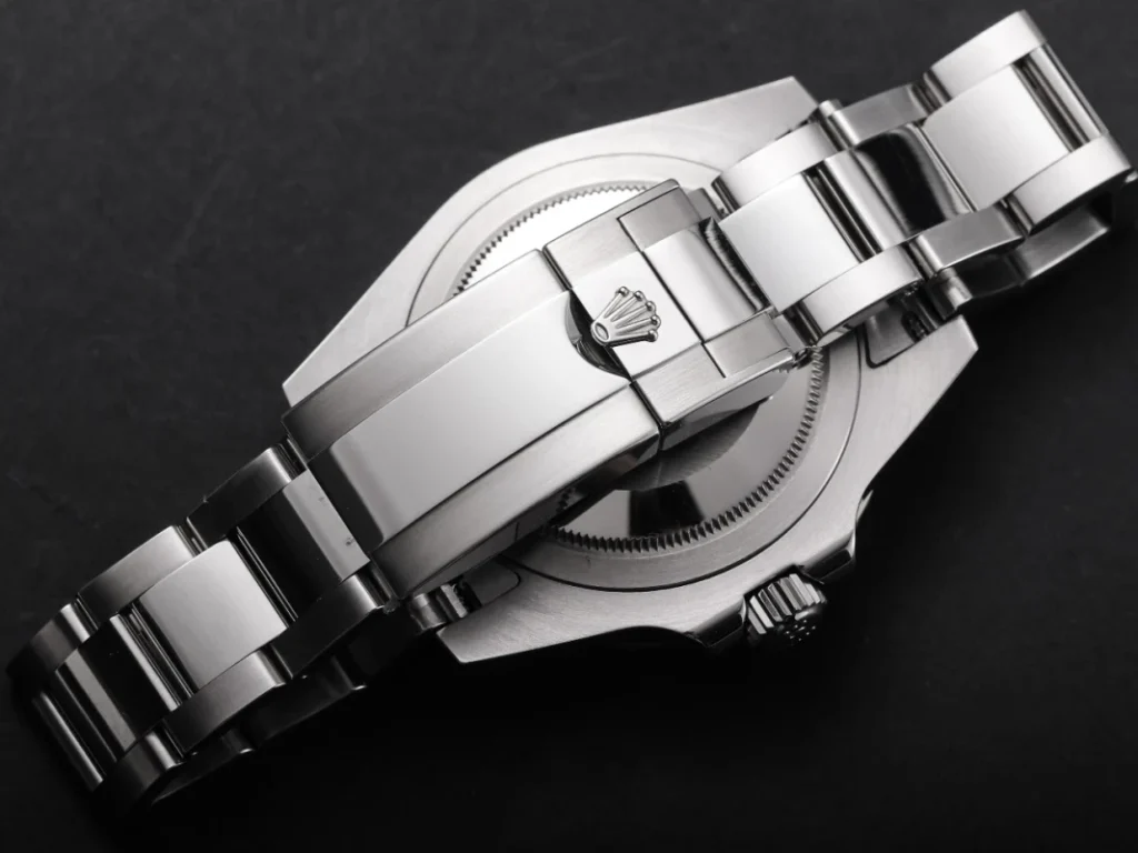 GMT Master II 116710LN 0001 06