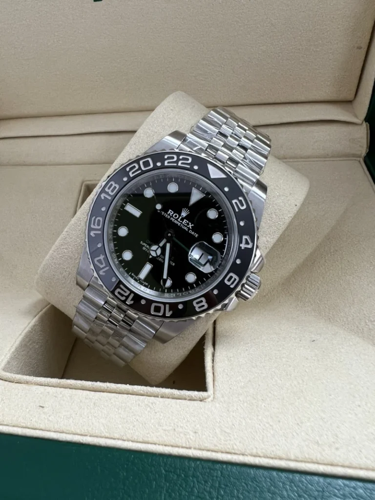 GMT Master II 116710LN 0002 04