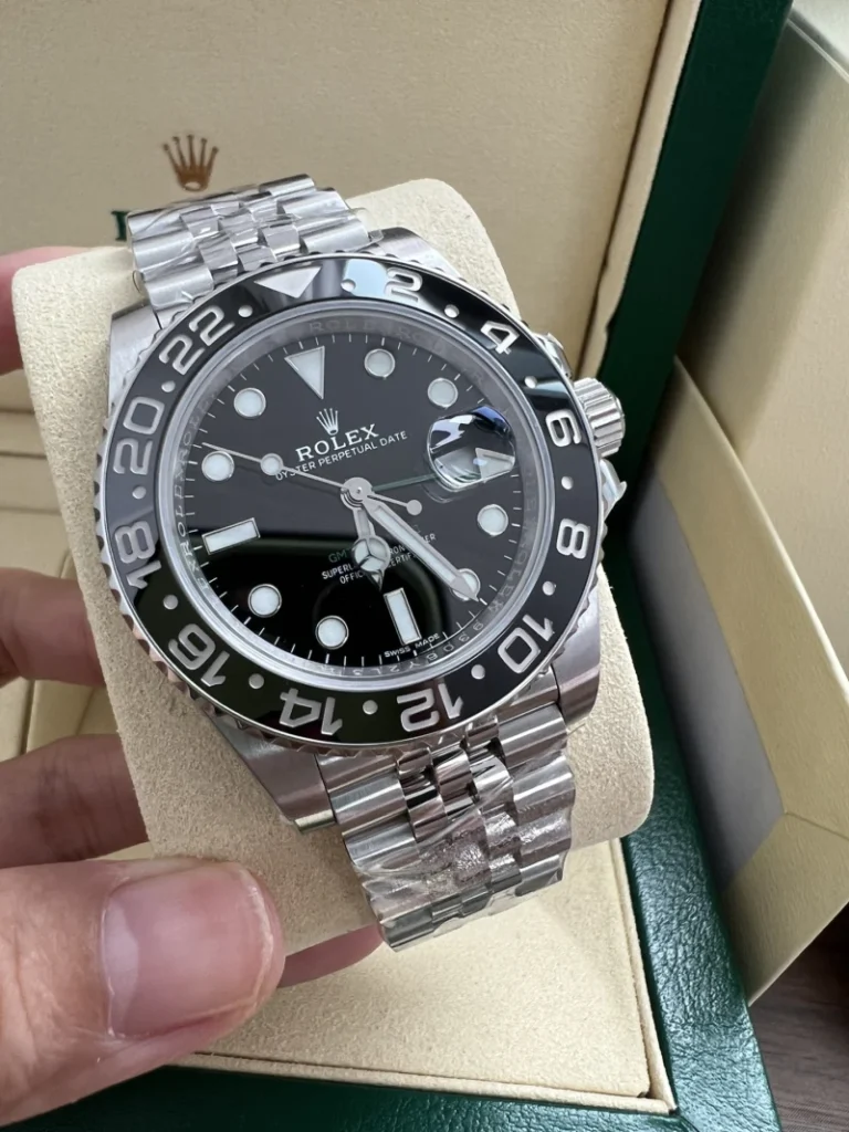 GMT Master II 116710LN 0002 05