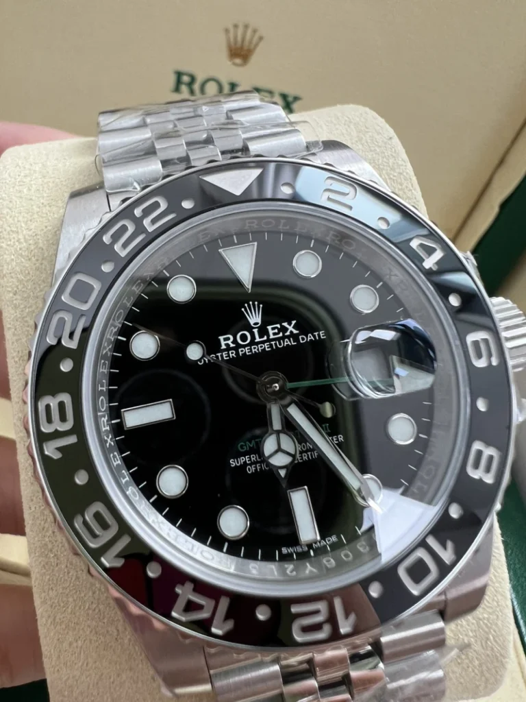 GMT Master II 116710LN 0002 08