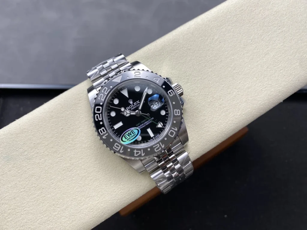 GMT Master II 126710GRNR 0003 05