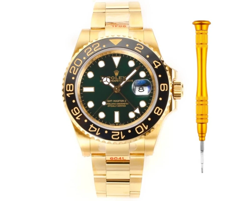 GMT Master II M116718ln 0001 01
