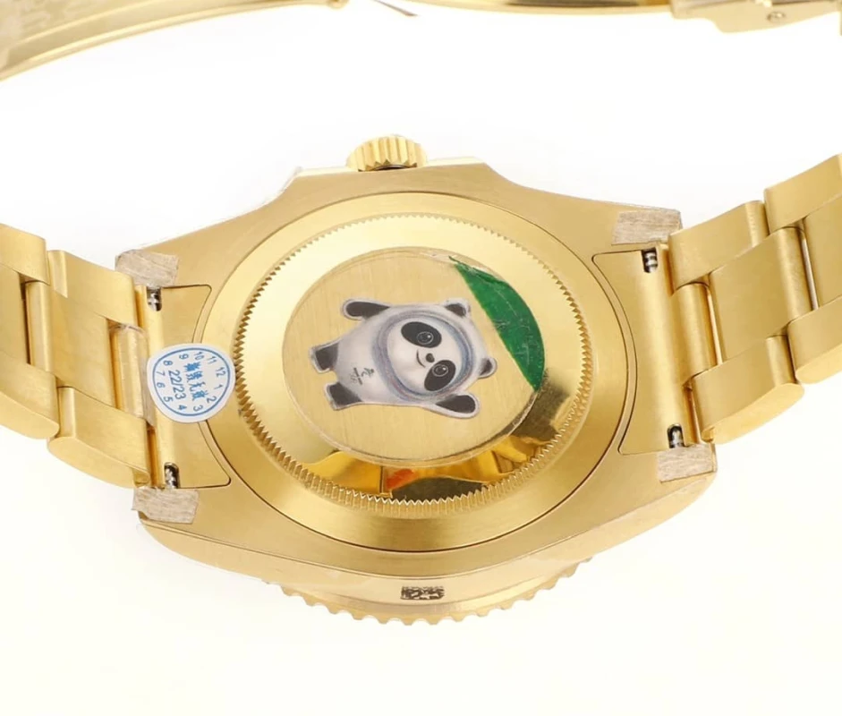 GMT Master II M116718ln 0001 02