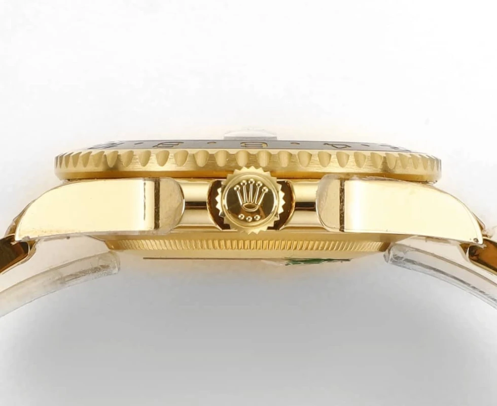 GMT Master II M116718ln 0001 05