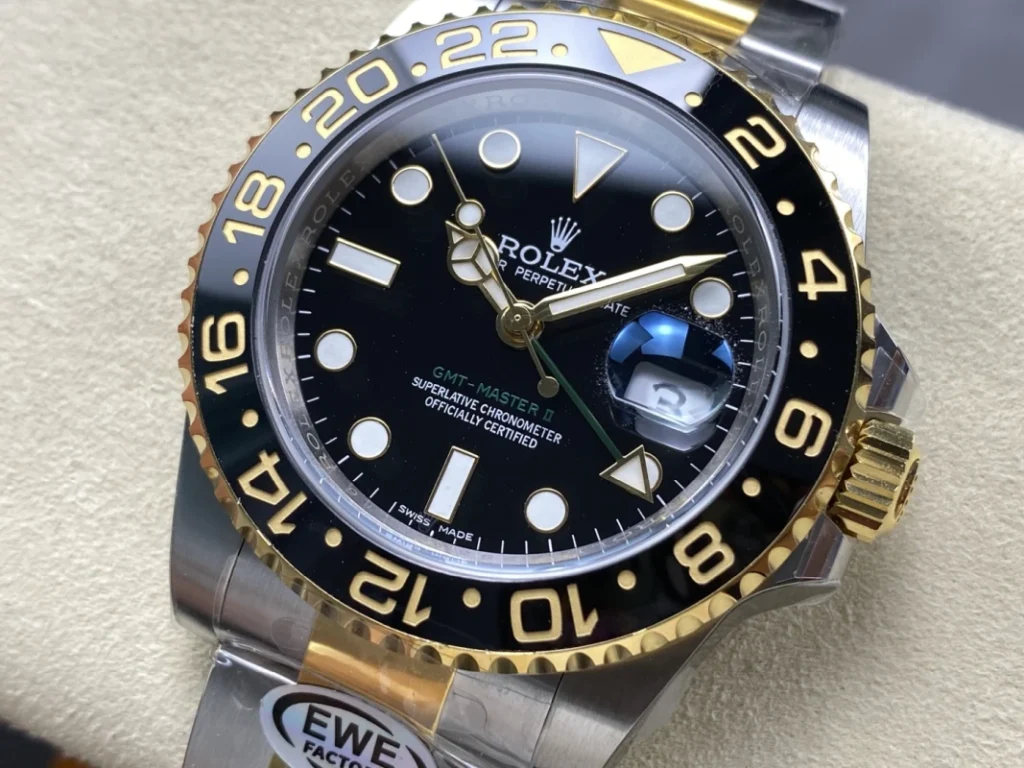 GMT Master II M116713ln 0001 04