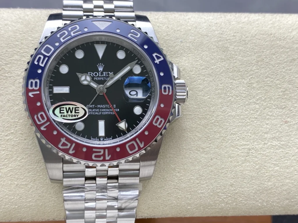 GMT Master II M126710blro 0001 02