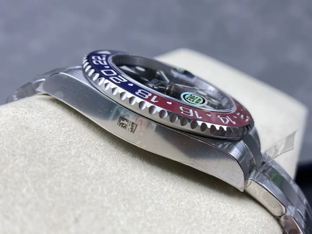 GMT Master II M126710blro 0002 07