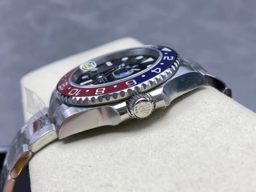 GMT Master II M126710blro 0002 08