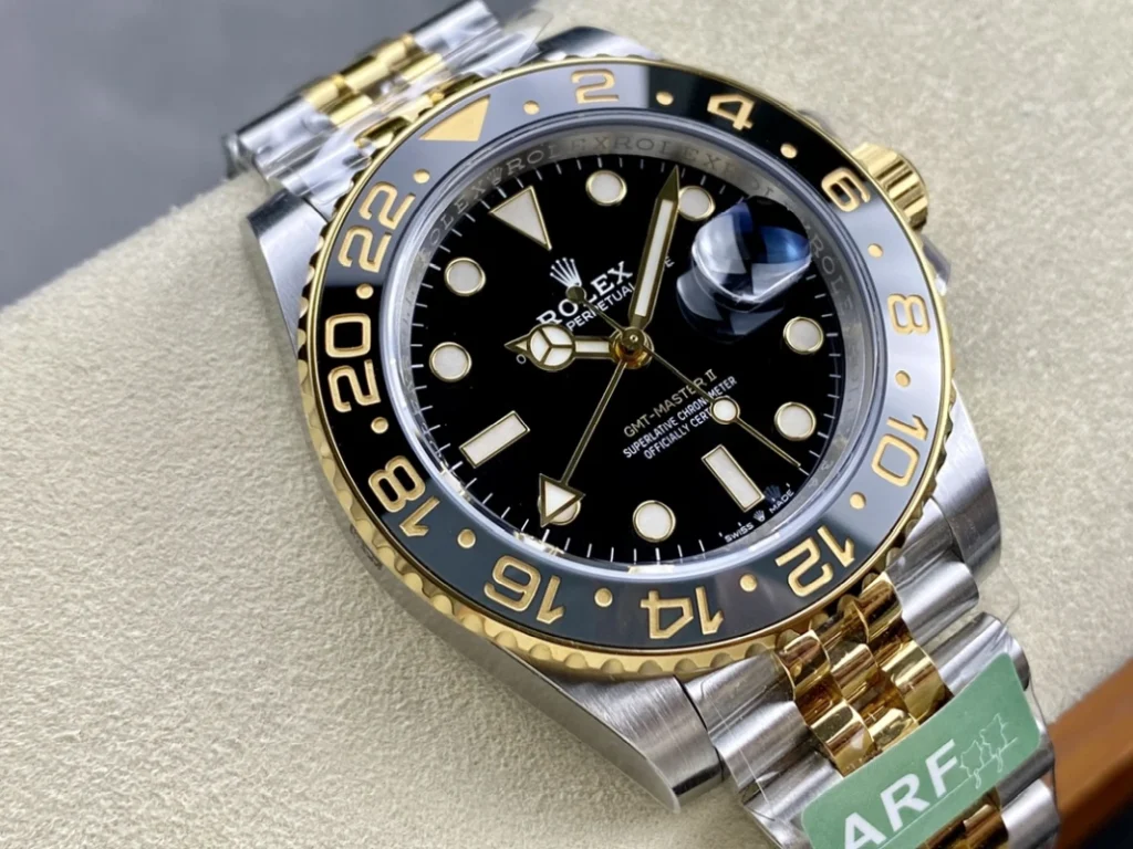 GMT Master II M126713grnr 0001 02