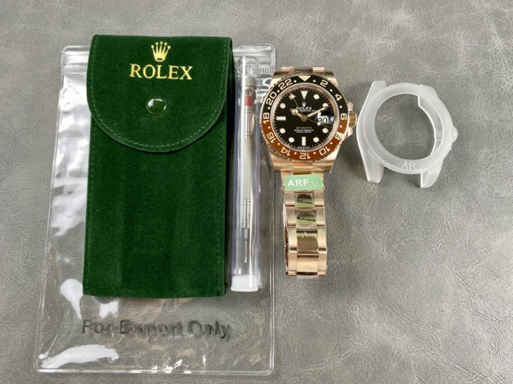 GMT Master II M126715chnr 0001 01