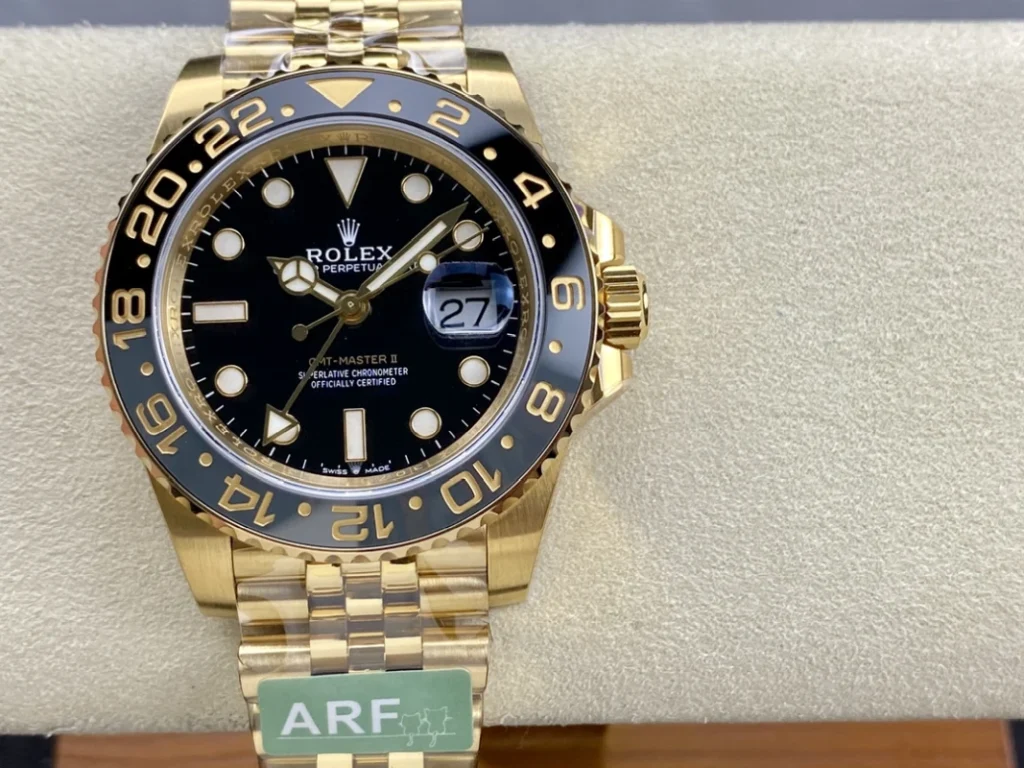 GMT Master II M126718grnr 0001 02
