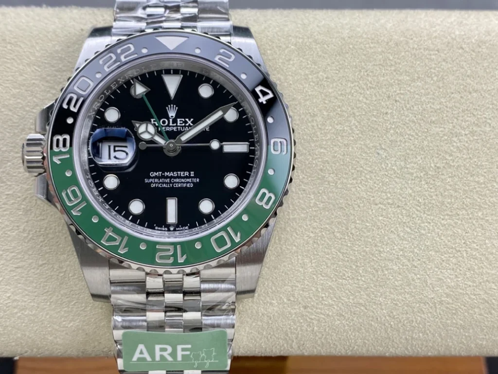GMT Master II M126720vtnr 0002 02