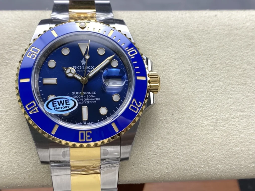 Submariner M126613LB 0002 EW 02