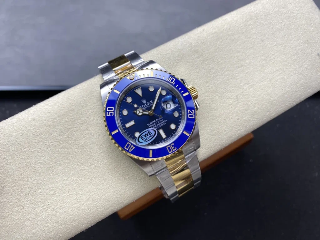 Submariner M126613LB 0002 EW 05