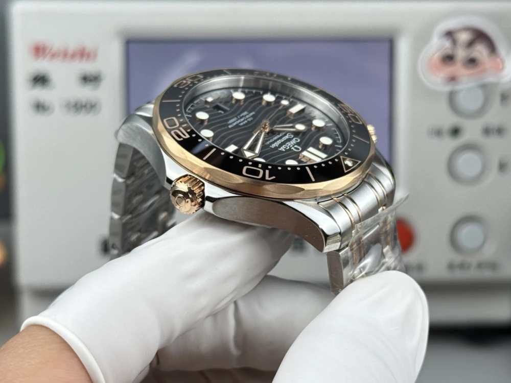 21020422001001 42mm 08