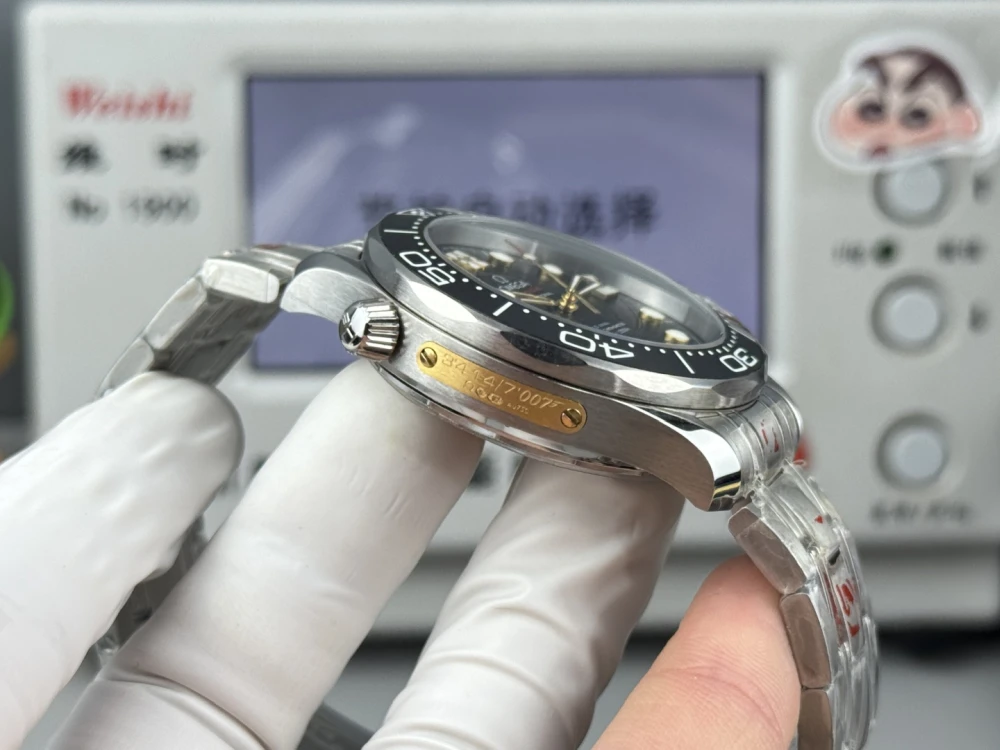 21022422001003 42mm 07