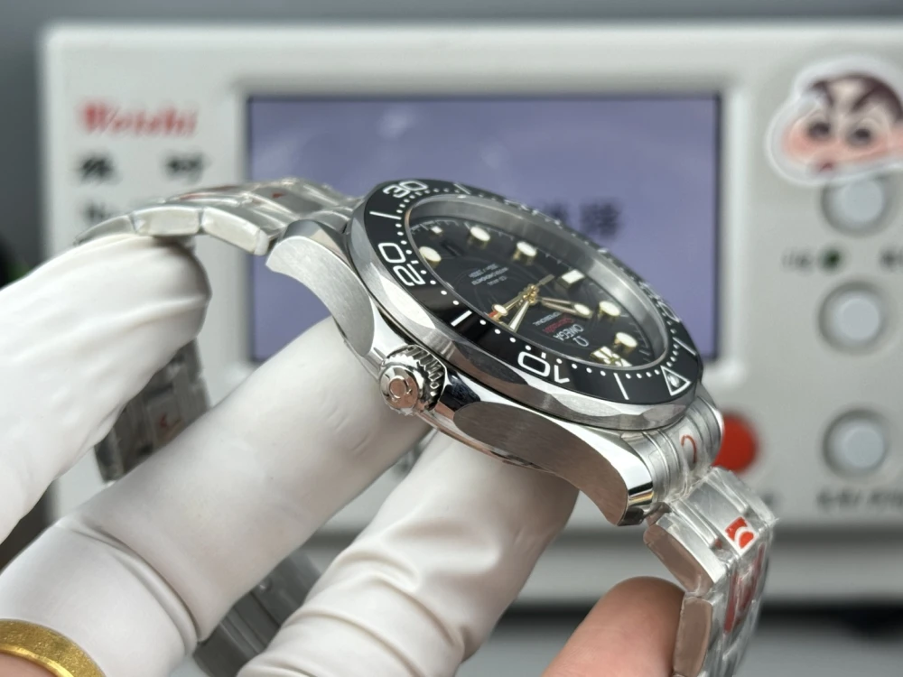 21022422001003 42mm 08