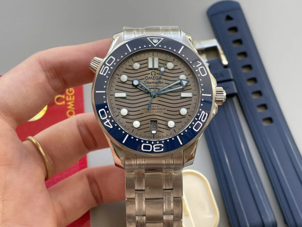 21030422006001 42mm 02