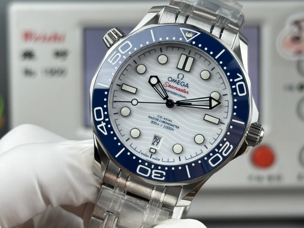 52230422004001 42mm 06