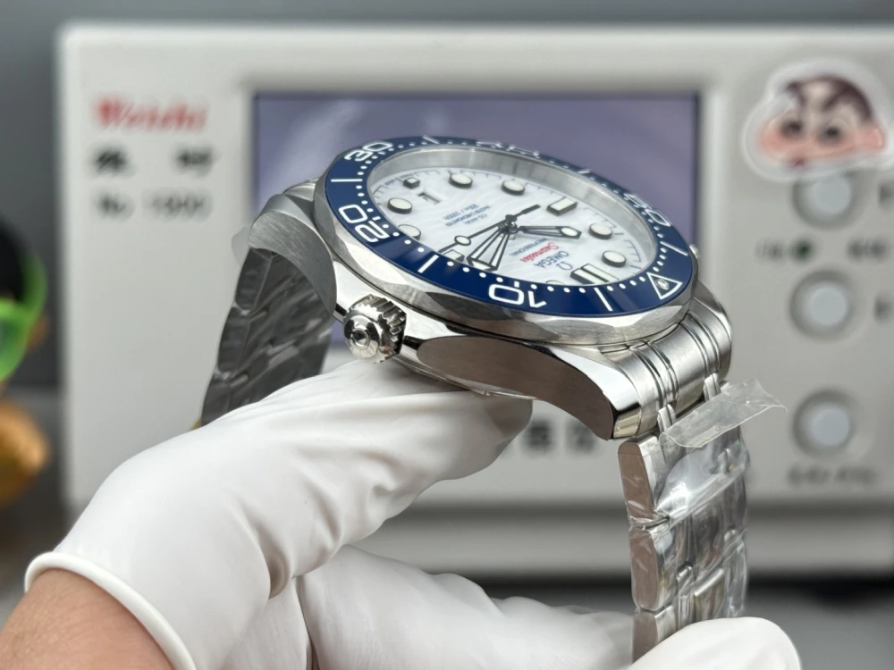 52230422004001 42mm 08