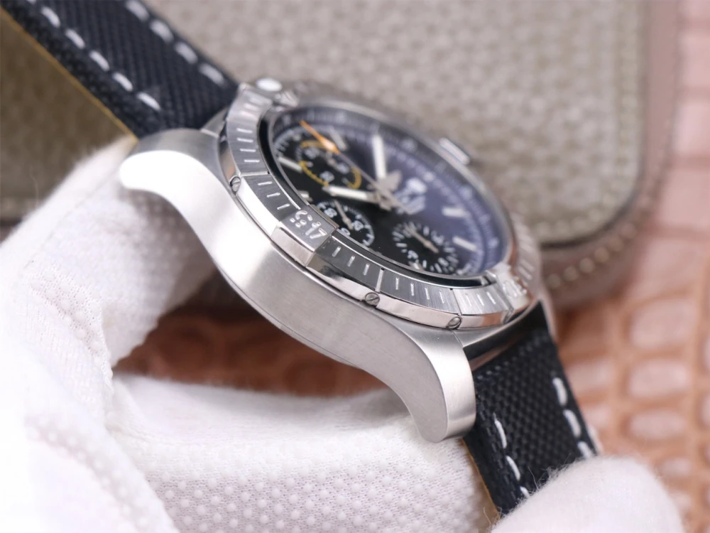 Breitling Avenger Chronograph A13317101B1X1 brushed stainless steel case side, unidirectional rotating bezel