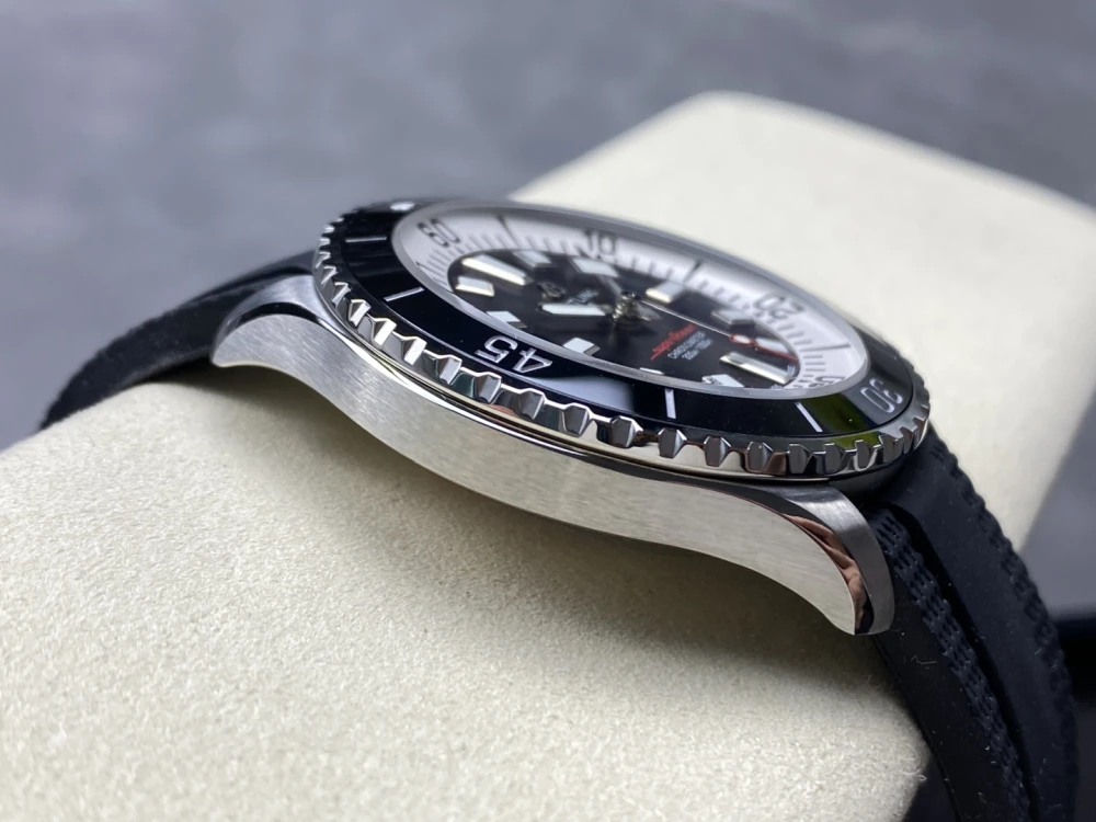 A17376211B1S1 TF44mm 06