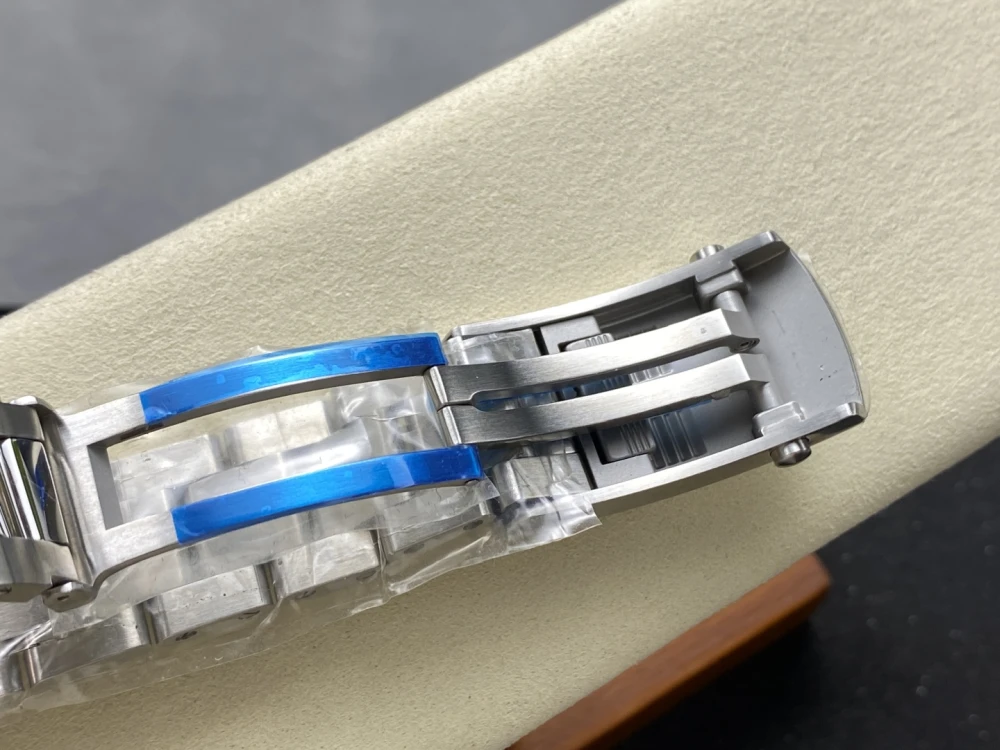 A17376211L2A1 TF44mm 01