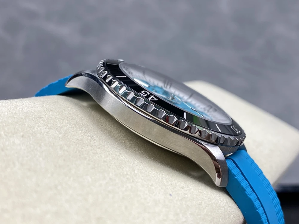 A17376211L2S2 TF44mm07