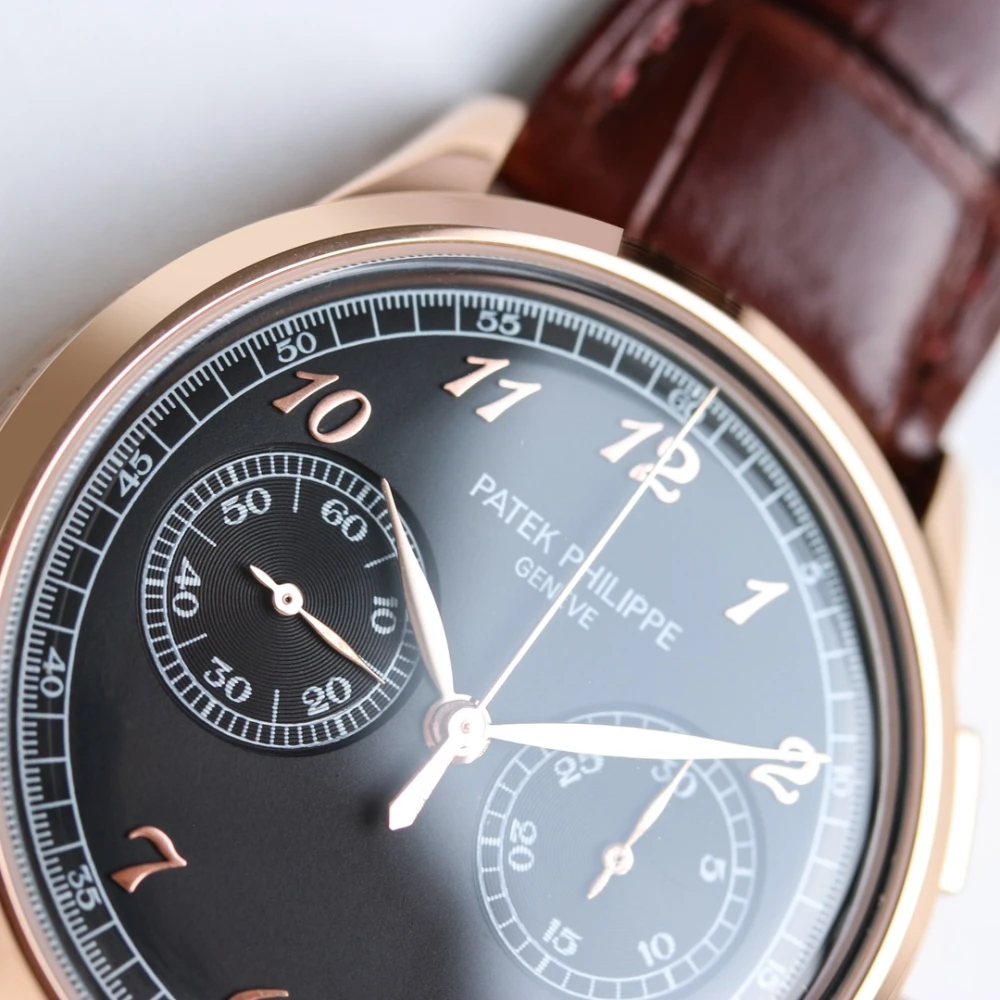 Patek Philippe 5170R-010 Chronograph Sub-dial Close-up with Black Dial upper part
