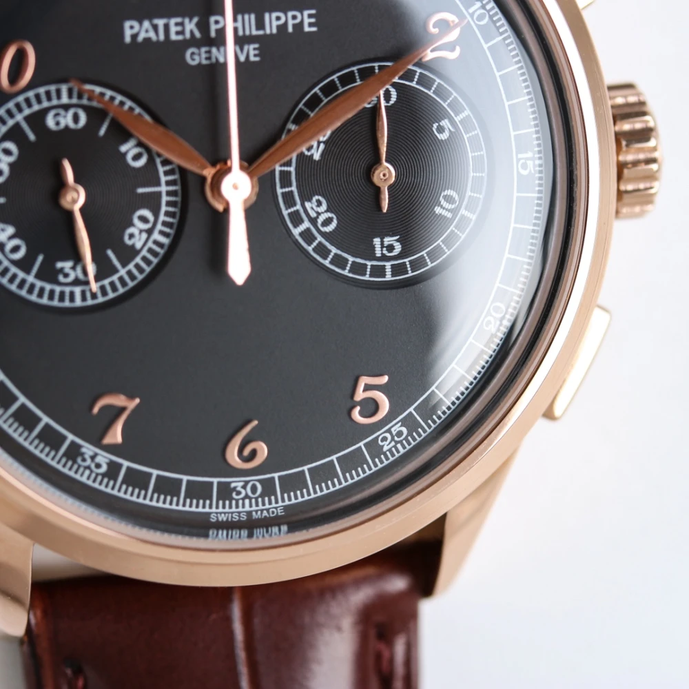 Patek Philippe 5170R-010 Chronograph Sub-dial Close-up with Black Dial lower part