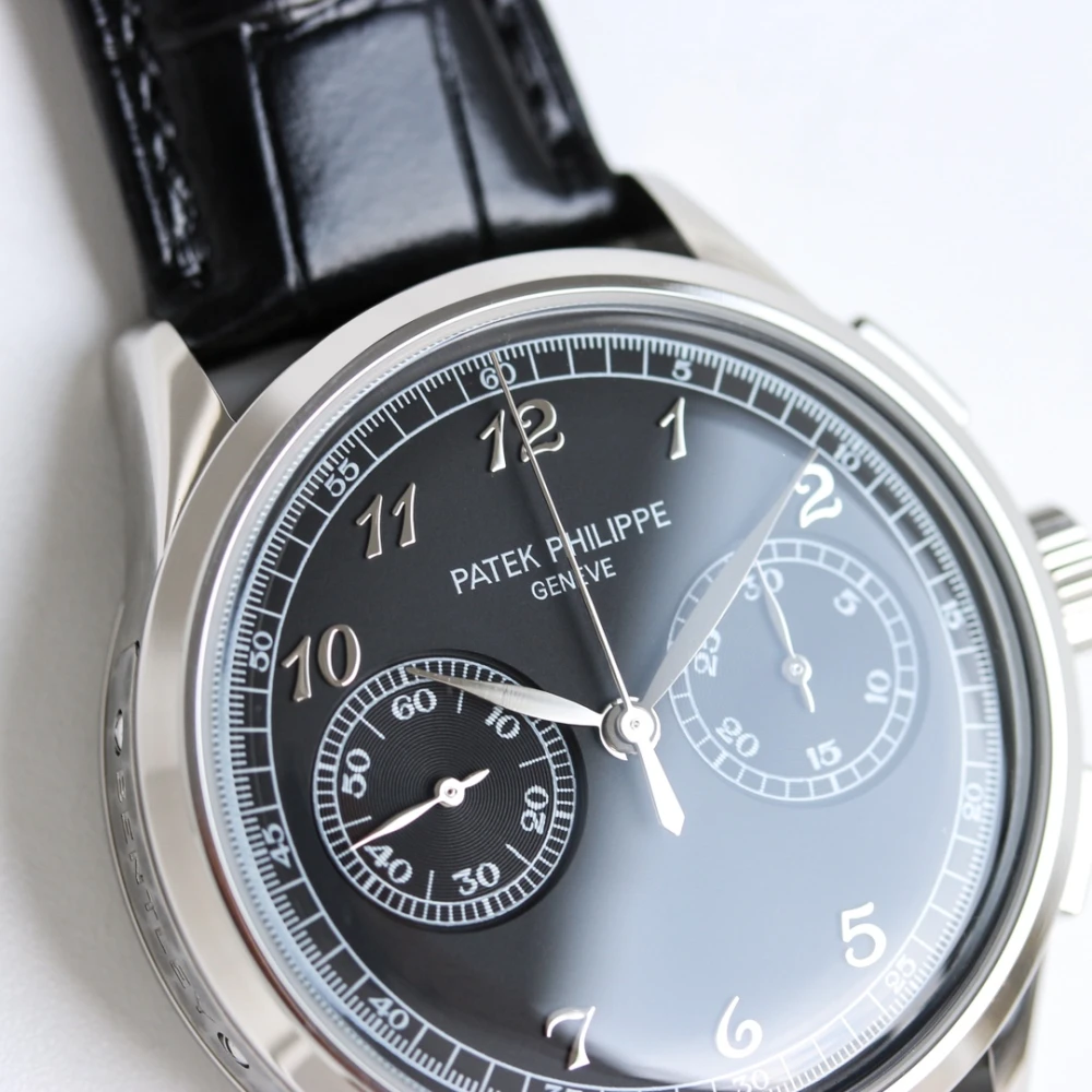 Patek Philippe 5170G-010 Chronograph Sub-dial Close-up with Black Dial
