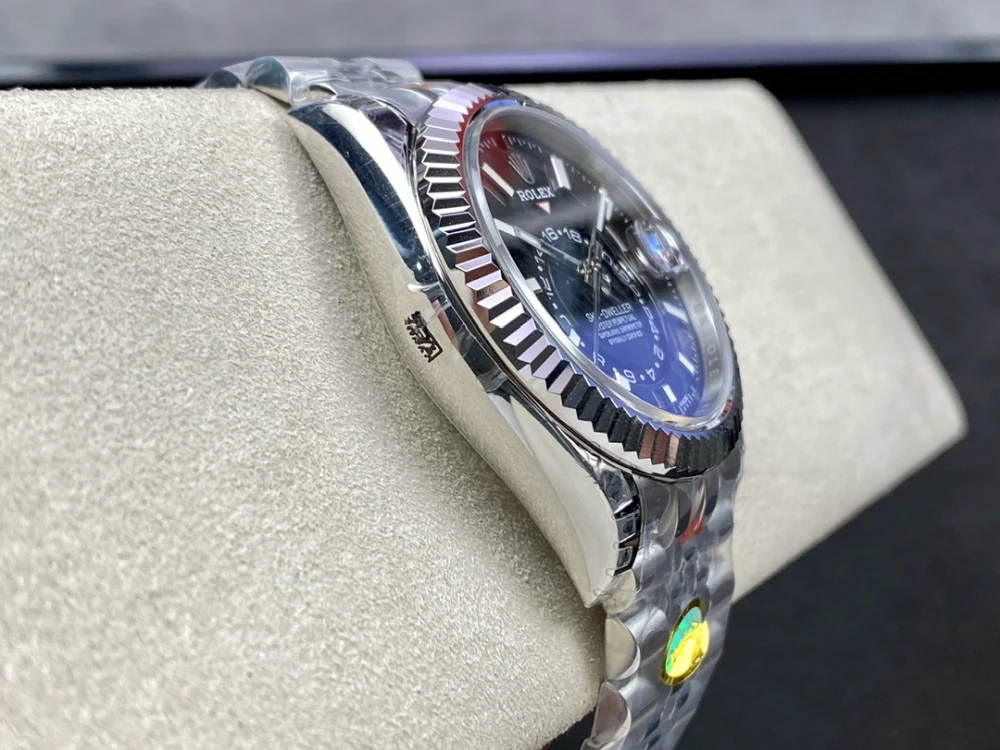 Sky Dweller M326934 33