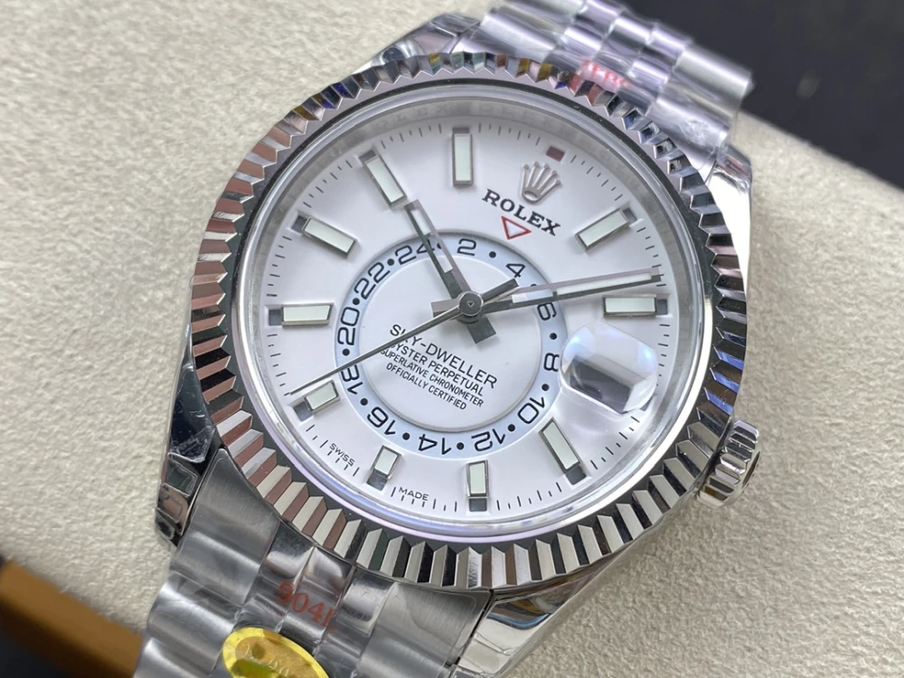 Sky Dweller M326934 A 04