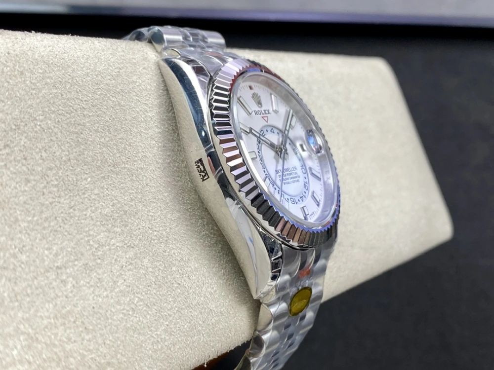 Sky Dweller M326934 A 06