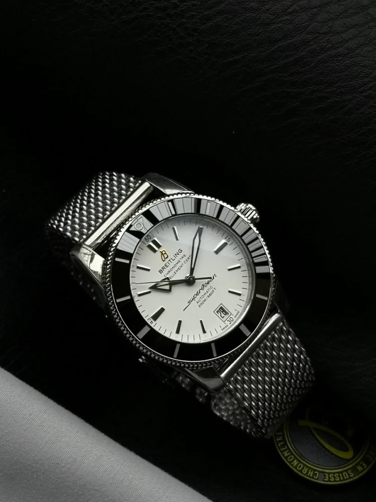 Superocean B20 42mm 06