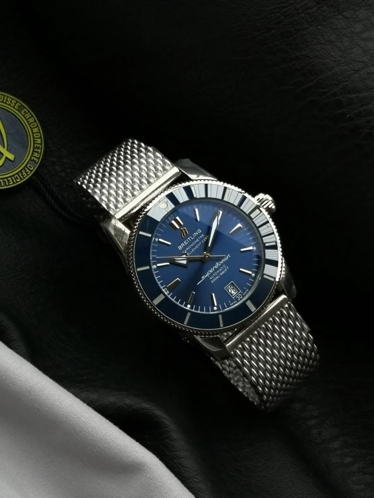 Superocean B20 42mm 15