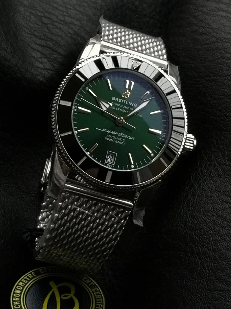 Superocean B20 42mm 23