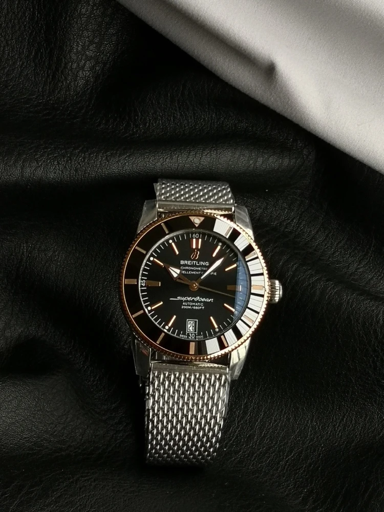 Superocean B20 42mm 38