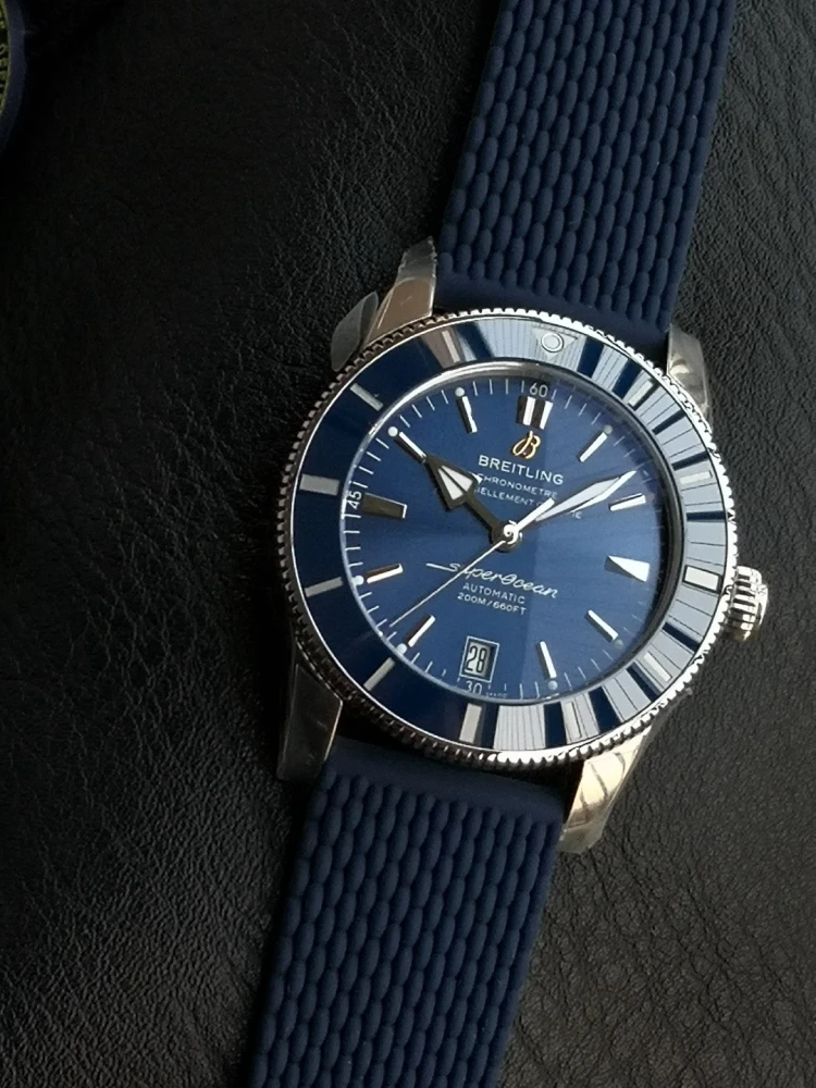 Superocean B20 42mm 57