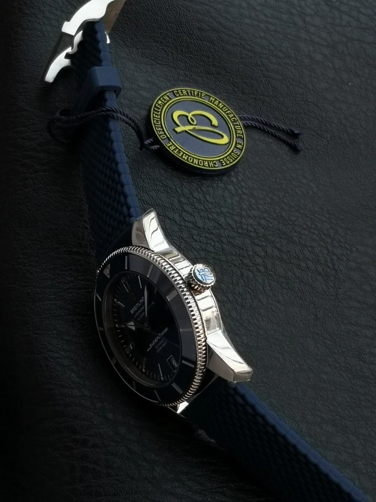 Superocean B20 42mm 63