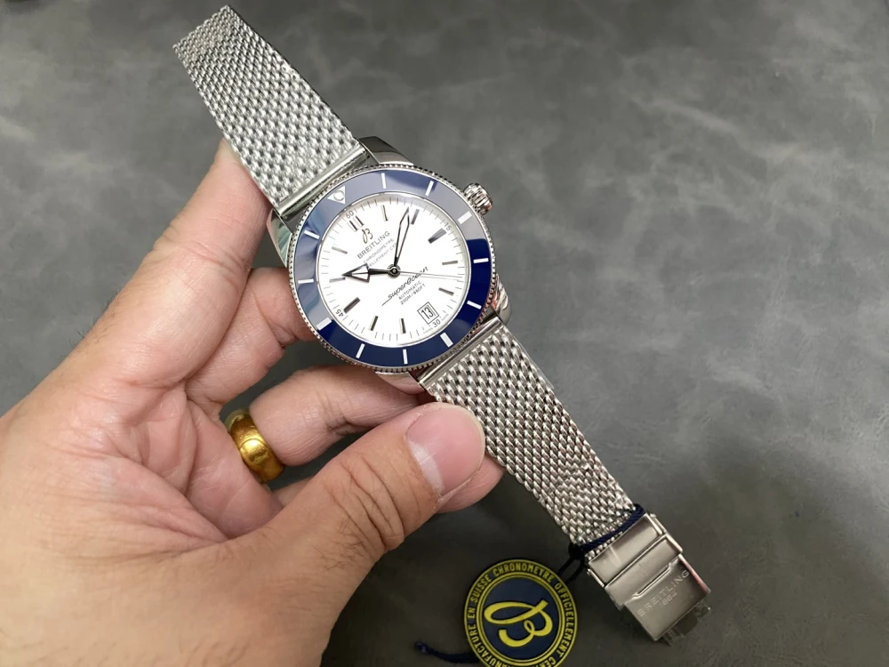 Superocean B20 WB 42mm 05